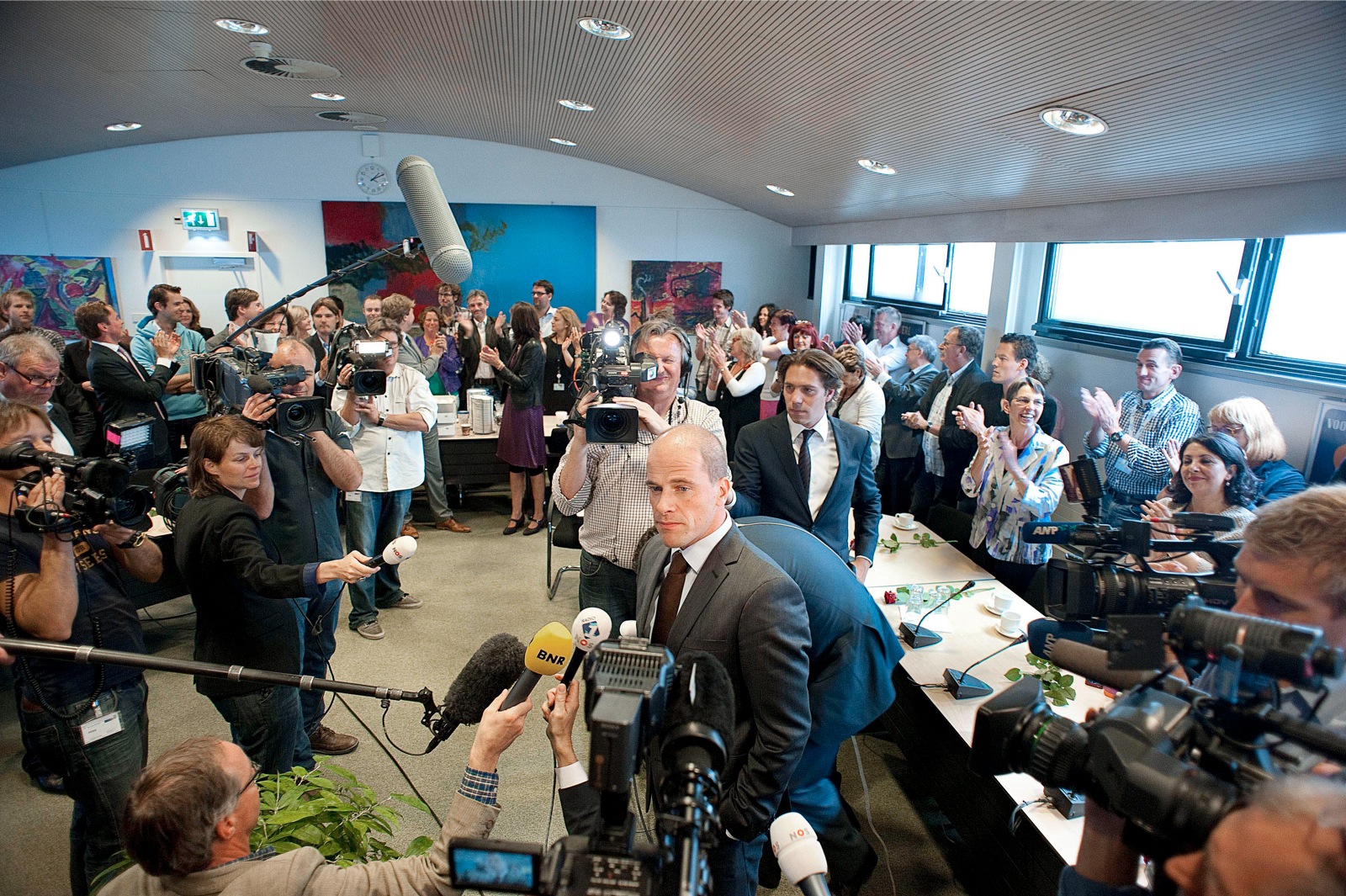 13 september 2012: de eerste fractievergadering van de PvdA na de verkiezingen. Foto: Roel Rozenburg