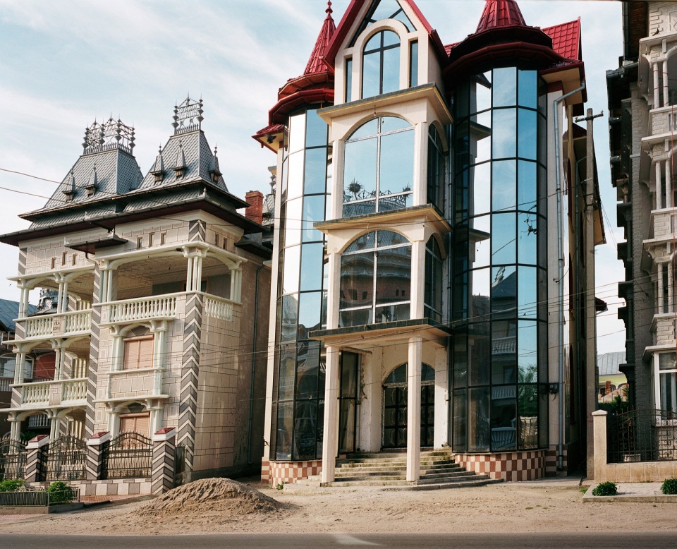 Huizen van Roma in Buzescu, Roemenië. Foto: Yuriy Dyachyshyn/AFP/ANP