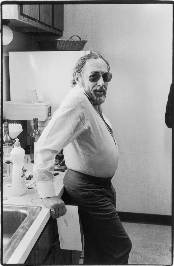 Waarom schrijvers drinken? 'Omdat schrijven', aldus Tennessee Williams, 'een hoop spanningen met zich meebrengt'. Foto: Fred W. McDarrah/Getty Images