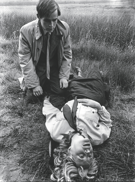 Lex Schoorel als Henri Osewoudt in de verfilming van <i>De donkere kamer van Damocles</i>. <br>Foto: Photo12/HH